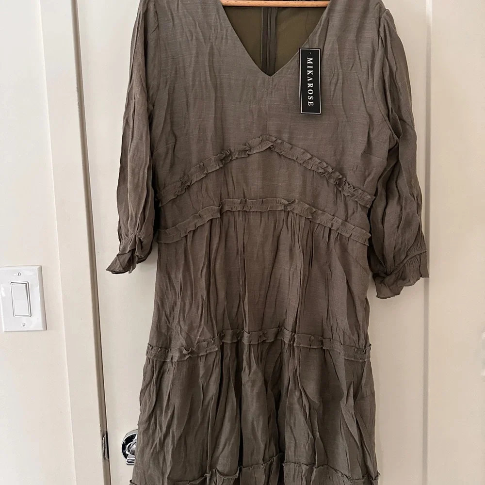 Mikarose Olive Green Casual V-Neck Dress - Picture 1 of 4